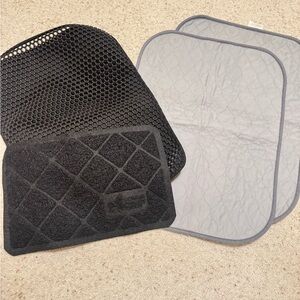 Litter mats large and small and reusable training pads